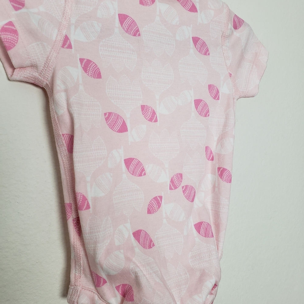Hanna Andersson Organic Cotton Pink Tulip Print One Piece Bodysuit 60cm 3-6 mo - Picture 6 of 6